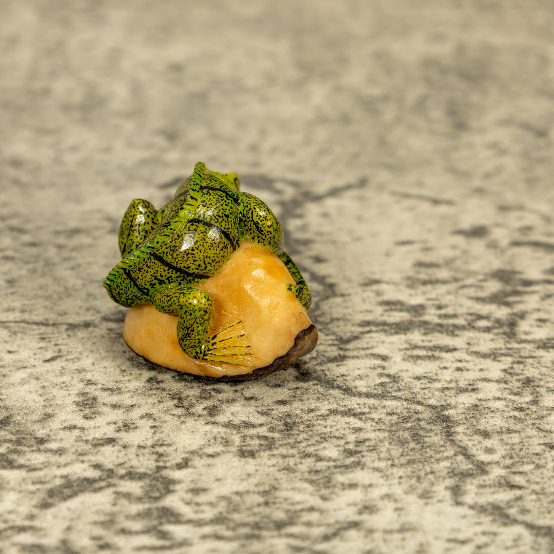 Green Iguana Lizard Tagua Nut Carving