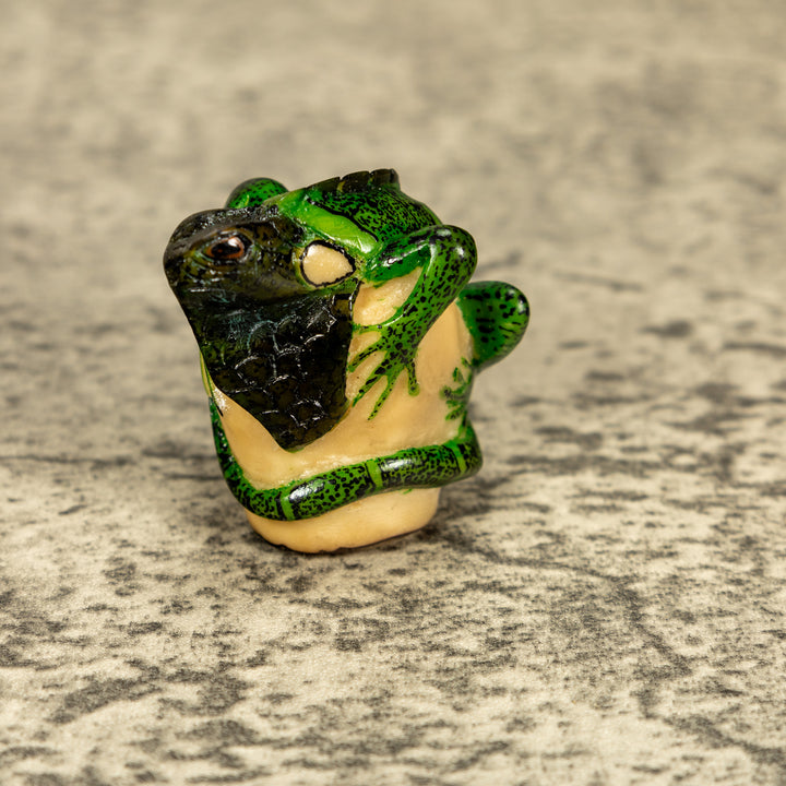 Green Iguana Lizard Tagua Nut Carving