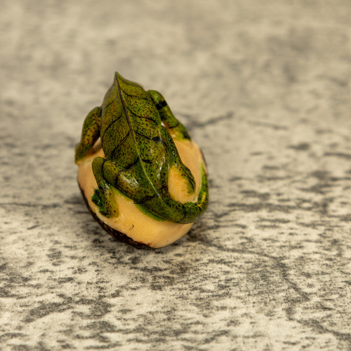 Green Iguana Lizard Tagua Nut Carving