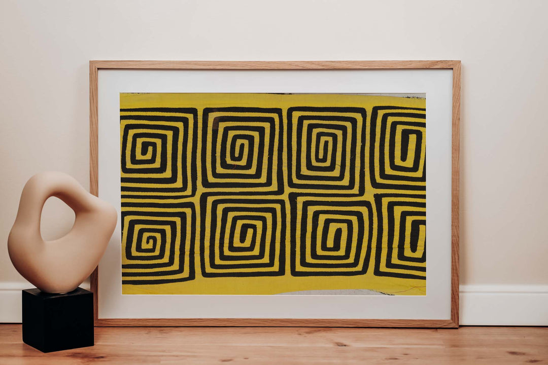 Vintage Black And Yellow Classic Design Mola