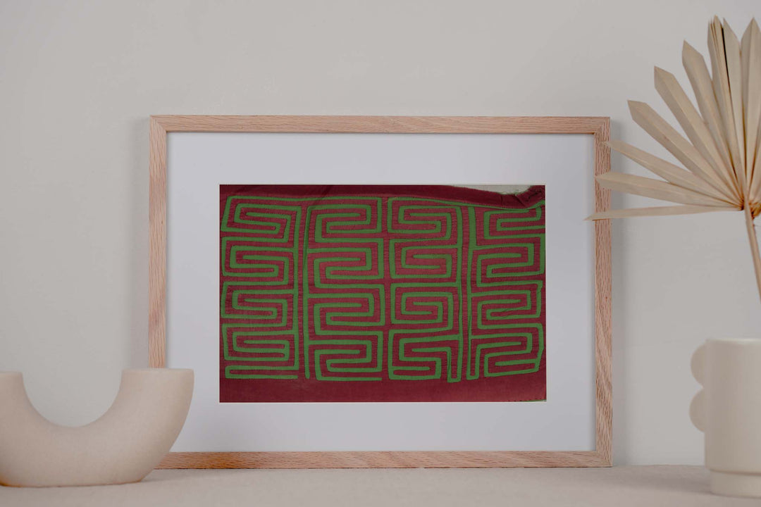 Vintage Green And Maroon Classic Design Mola