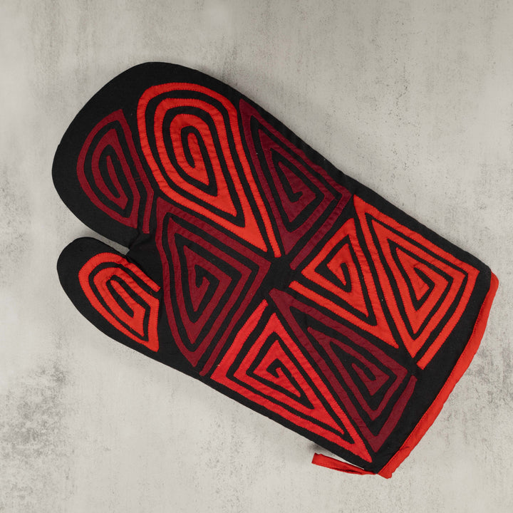 Artisan Panama Mola Red and Burgundy Oven Mitt