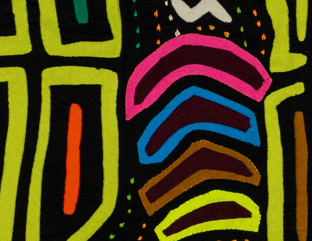 Jungle Cyclop Square Dance Mola