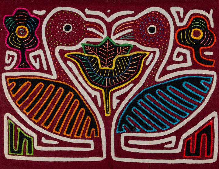 Multicolor Swan Optical Illusion Mola