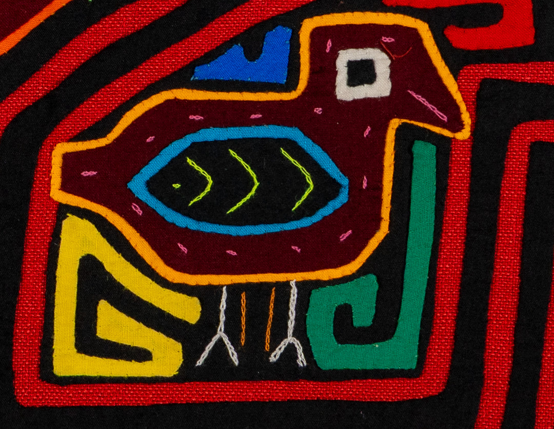 Multicolor Bird Kiss Optical Illusion Mola