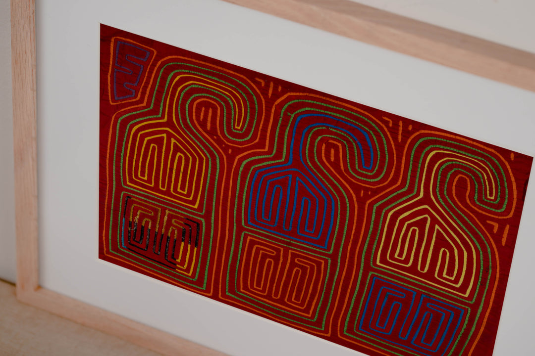 Vintage Large Red Classic Design Mola