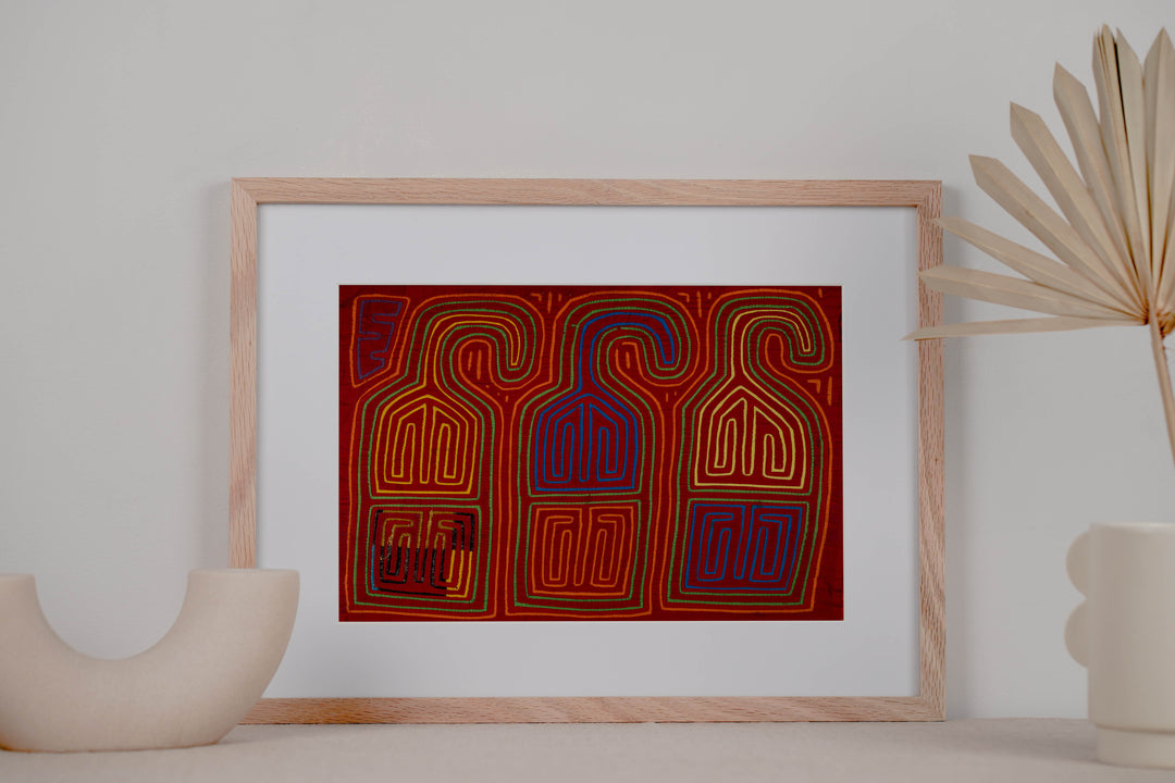 Vintage Large Red Classic Design Mola