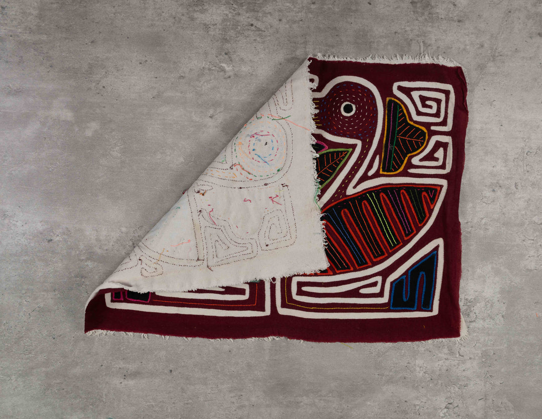 Burgundy And White Gossip Swans Mola