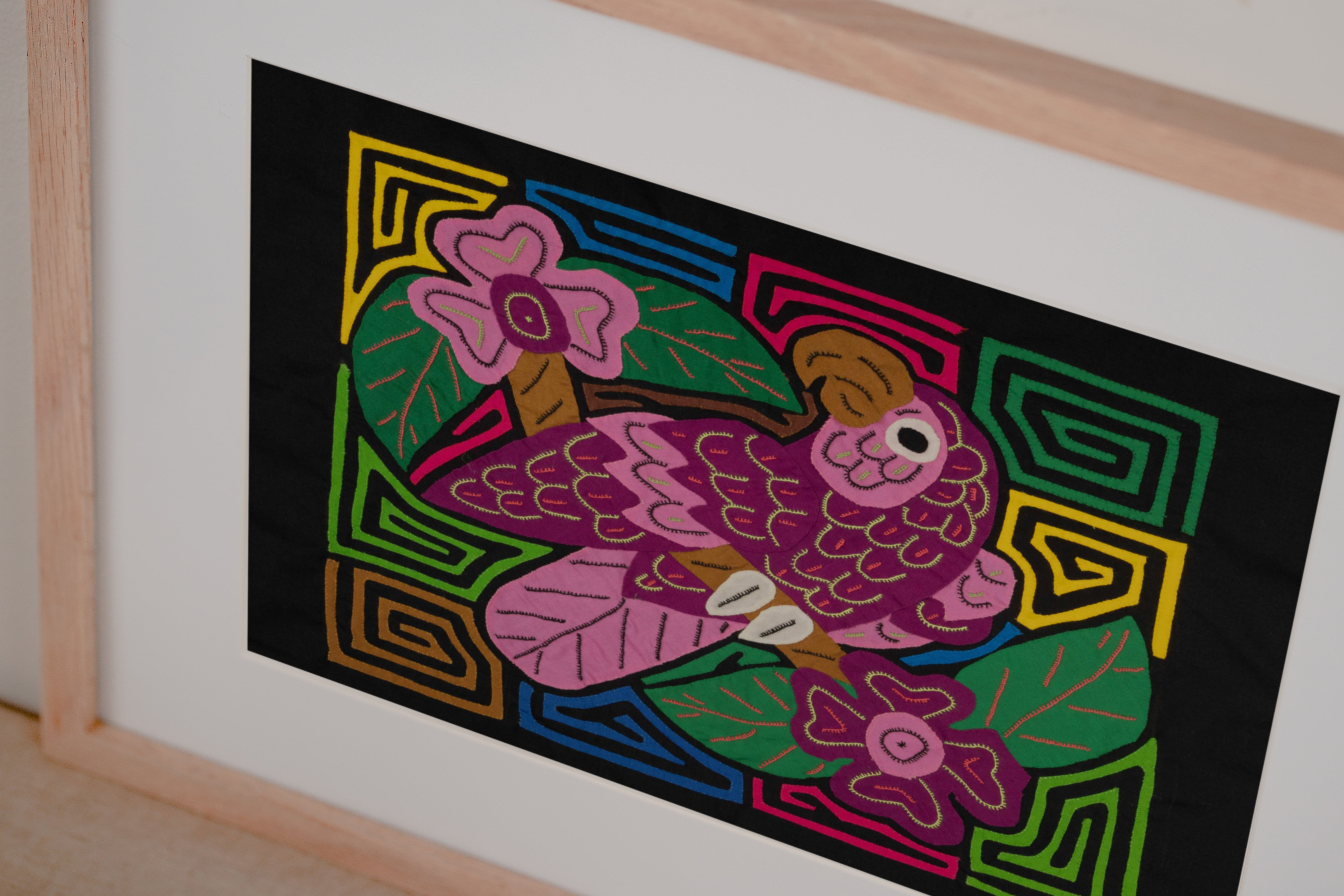 Magenta Parrot Mola, Hand Stitched Panama Bird Panel – TraderBrock