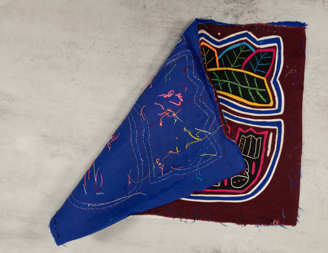 Burgundy And Blue Ducky Sails The Ocean Waves Mola
