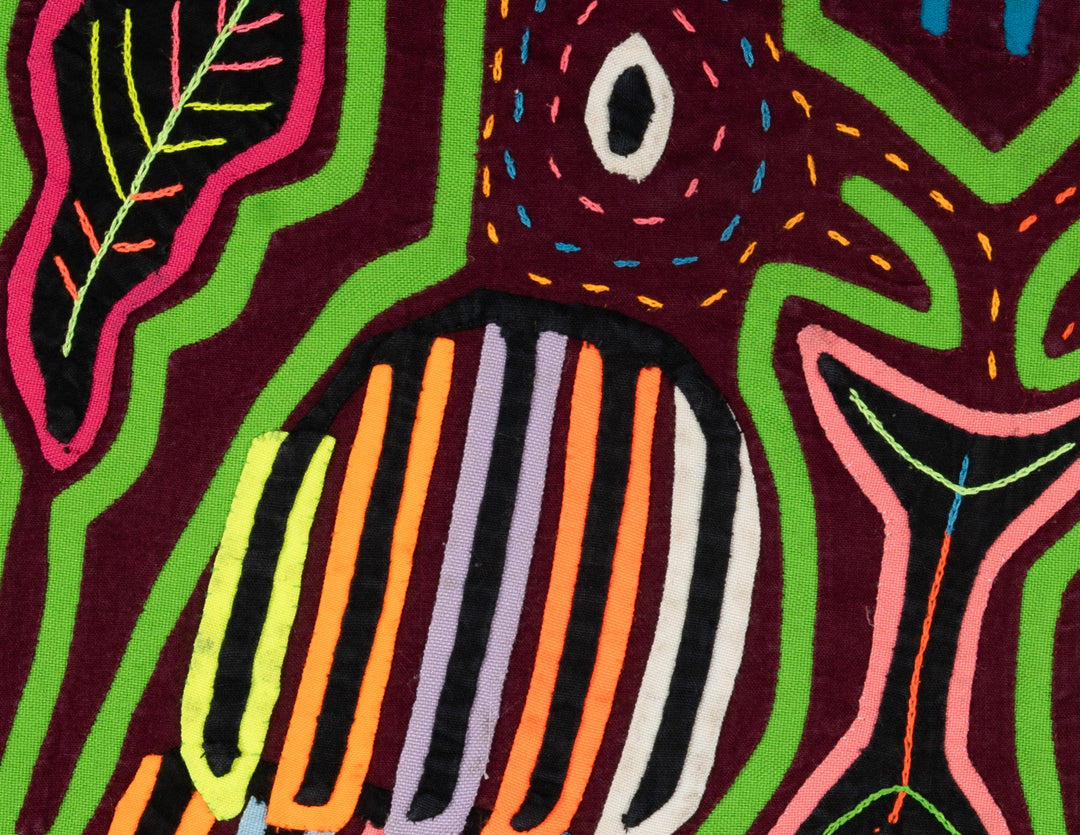 Green And Burgundy Bird Beak Kisses Mola