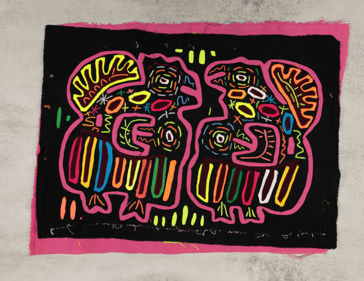 Black And Purple Squirrel Gossip Mola