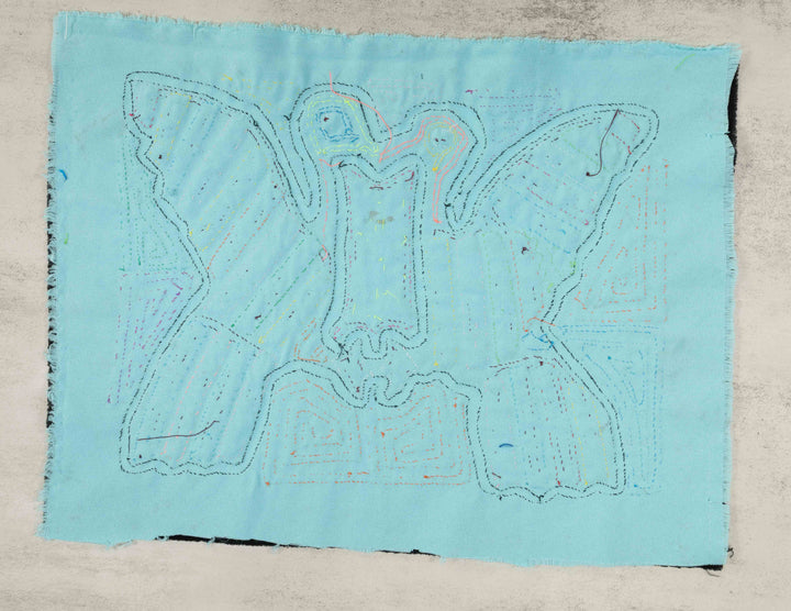 Black And Aqua Bird Kiss Optical Illusion Mola