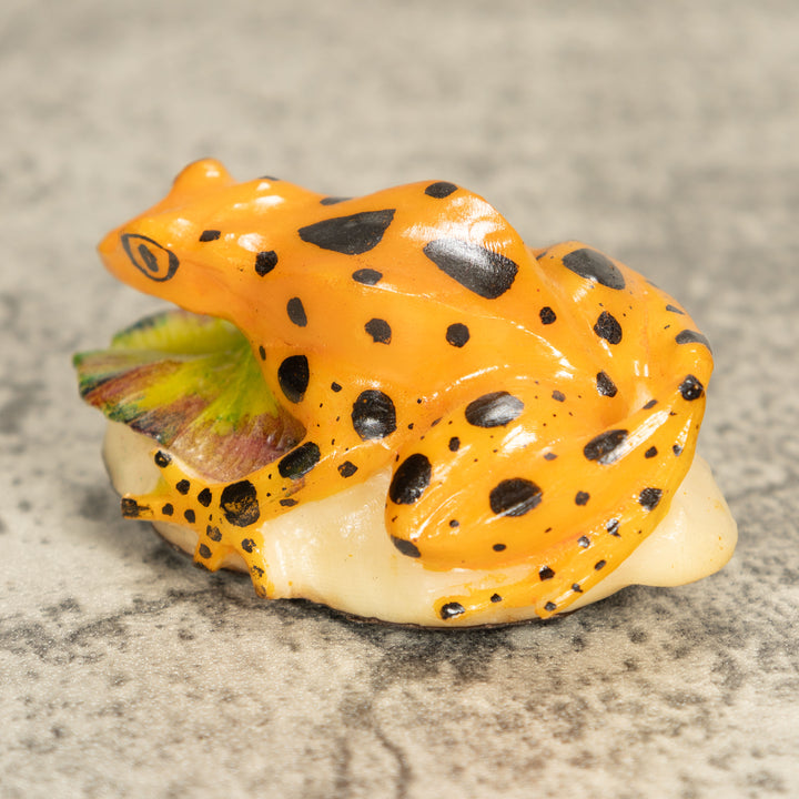 Vintage Frog Tagua Nut Carving