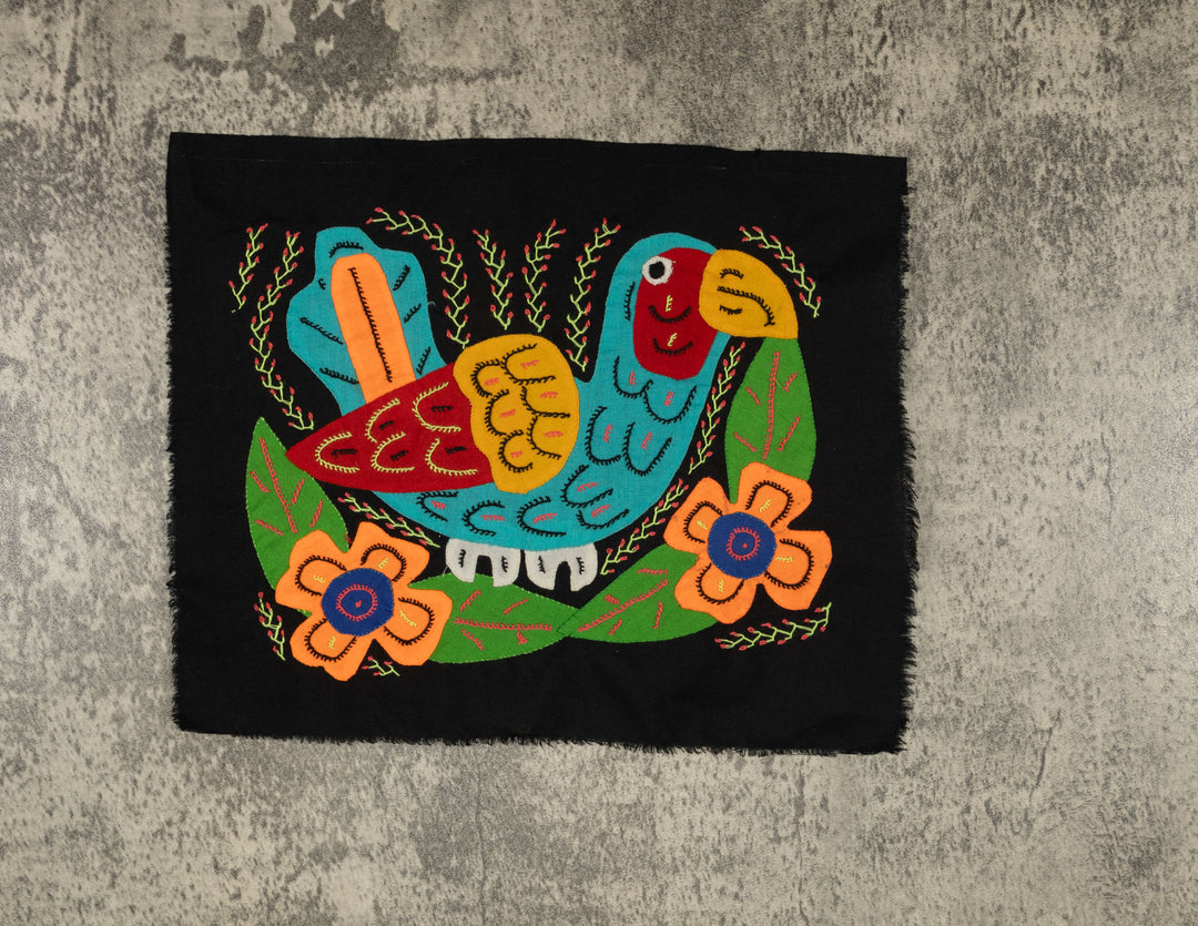 Multi-Color Parrot Bird Blue And Red Molita