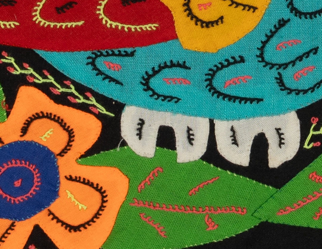 Multi-Color Parrot Bird Blue And Red Molita