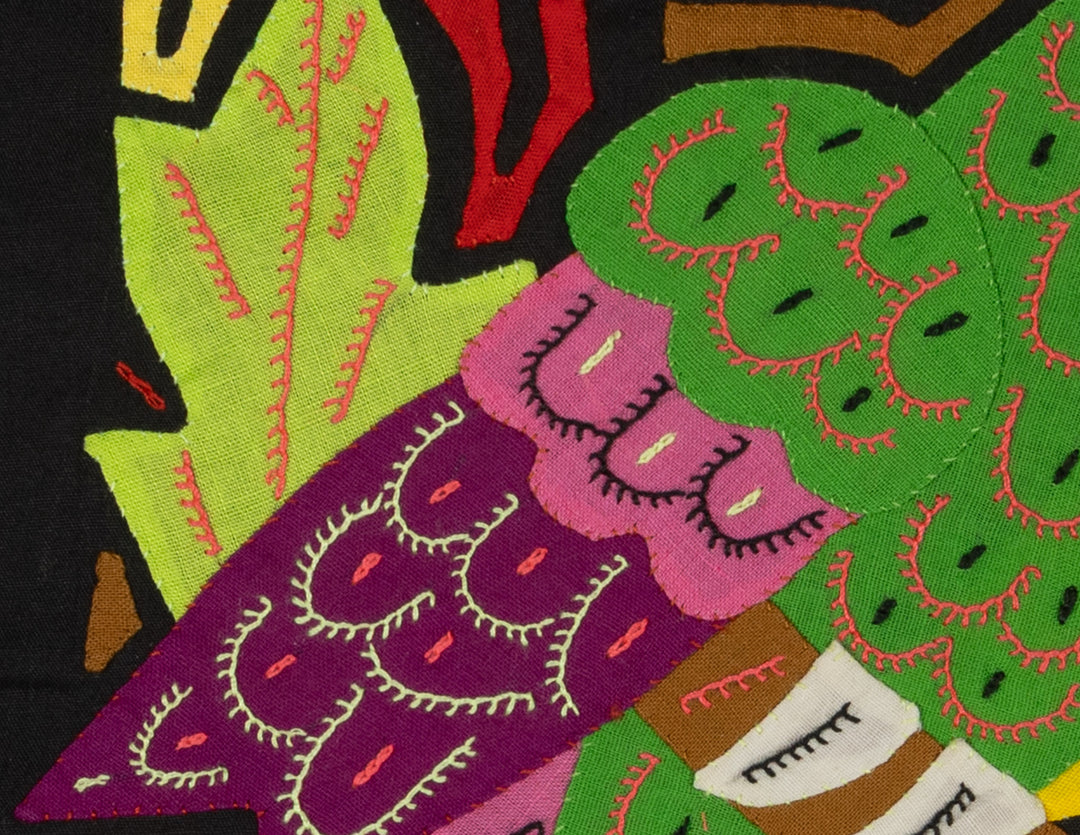 Multi-Color Parrot Bird Green And Pink Molita