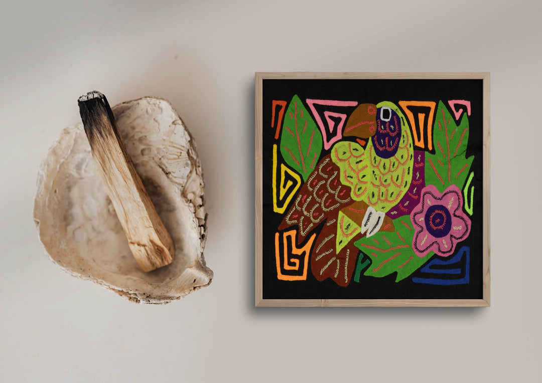 Multi-Color Parrot Bird Green And Purple Molita