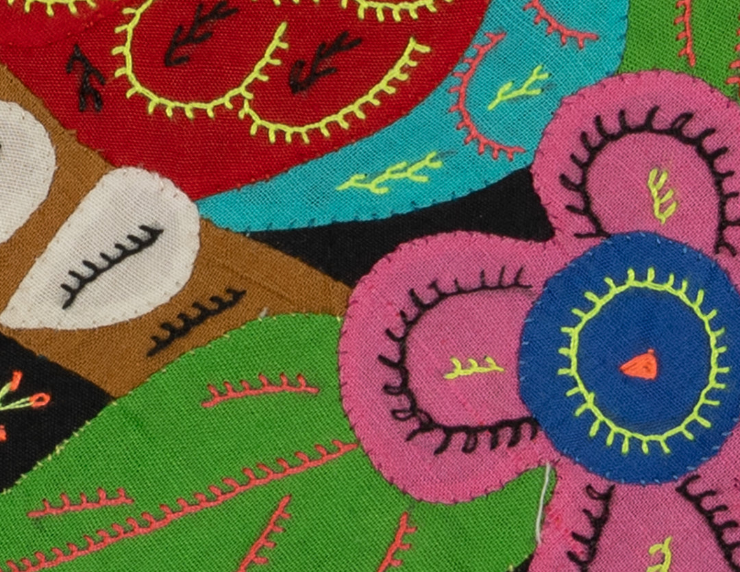 Multi-Color Parrot Bird Blue And Red Molita