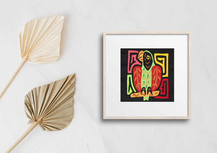 Red And Green Parrot Bird Molita