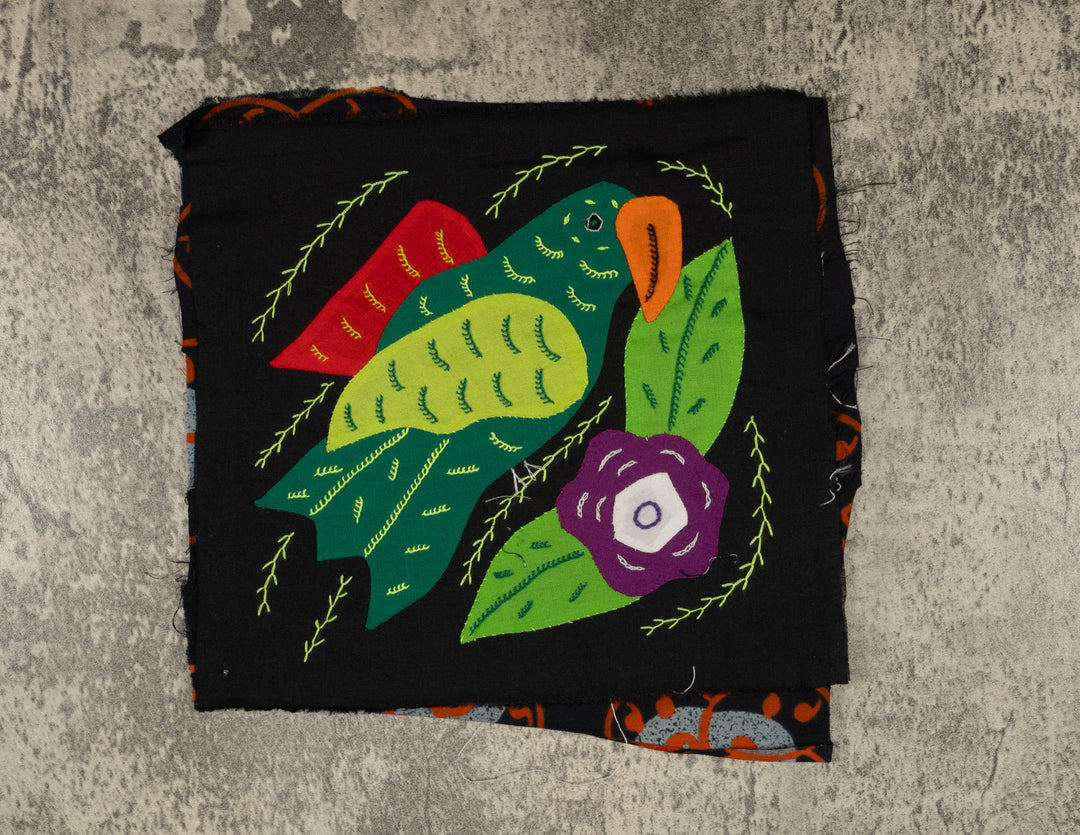 Multi-Color Parrot Bird Red And Green Molita