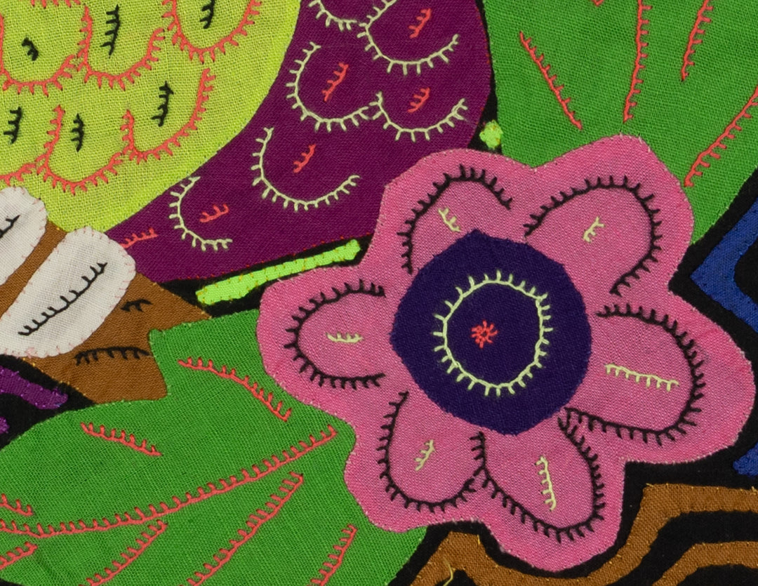 Multi-Color Parrot Bird Green And Brown Molita