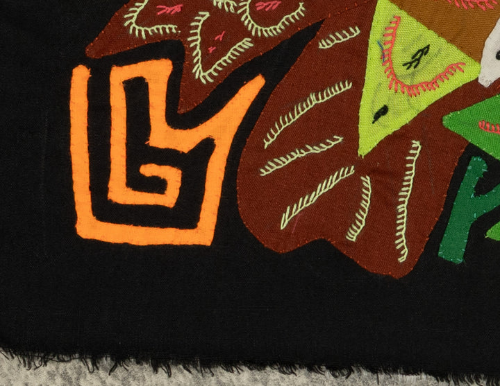 Multi-Color Parrot Bird Green And Purple Molita