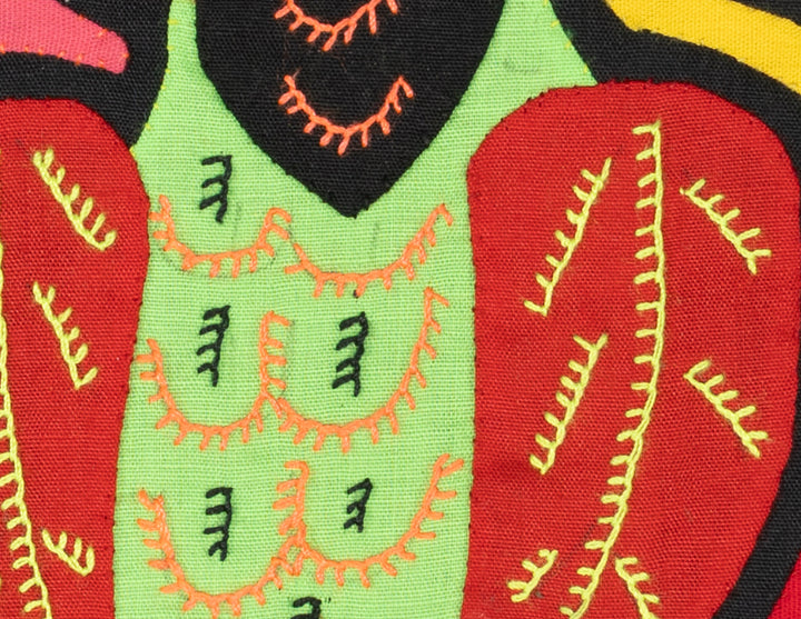 Red And Green Parrot Bird Molita