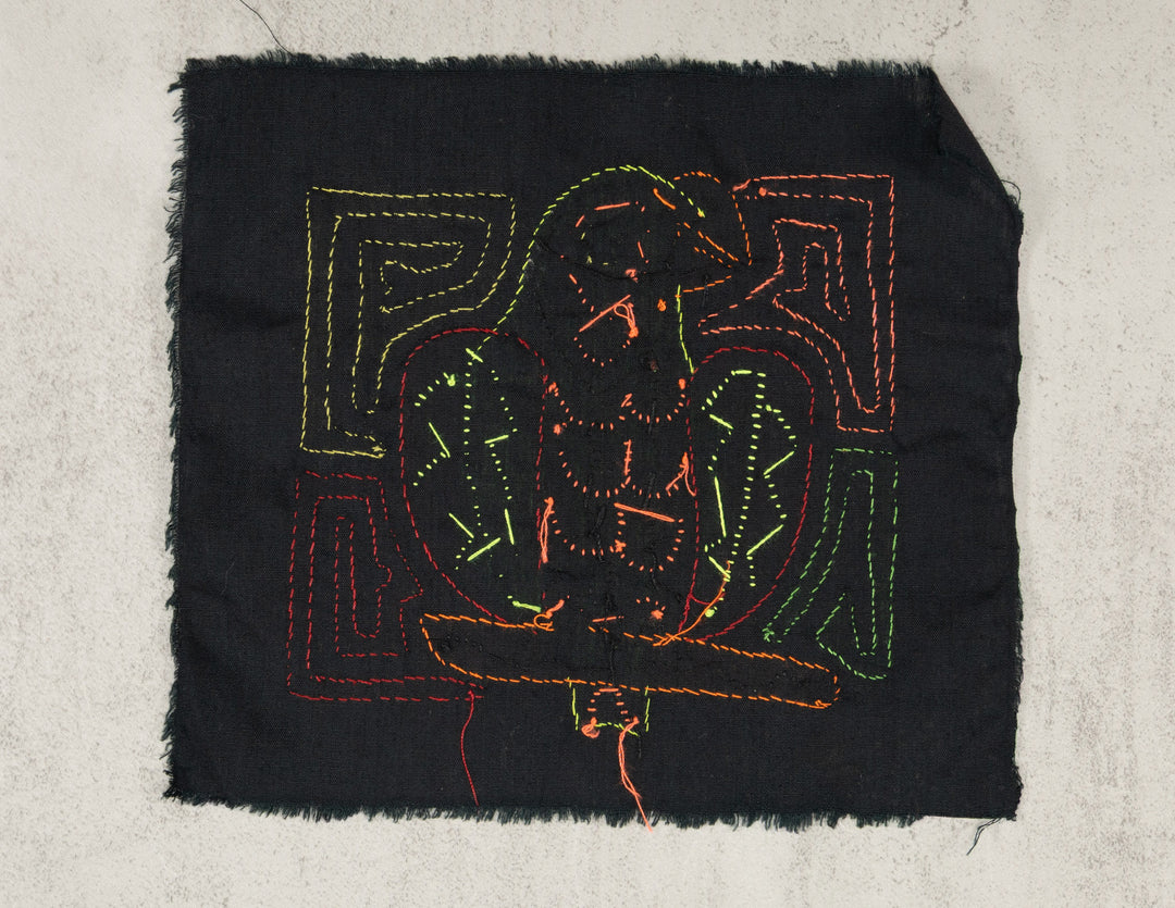 Red And Green Parrot Bird Molita