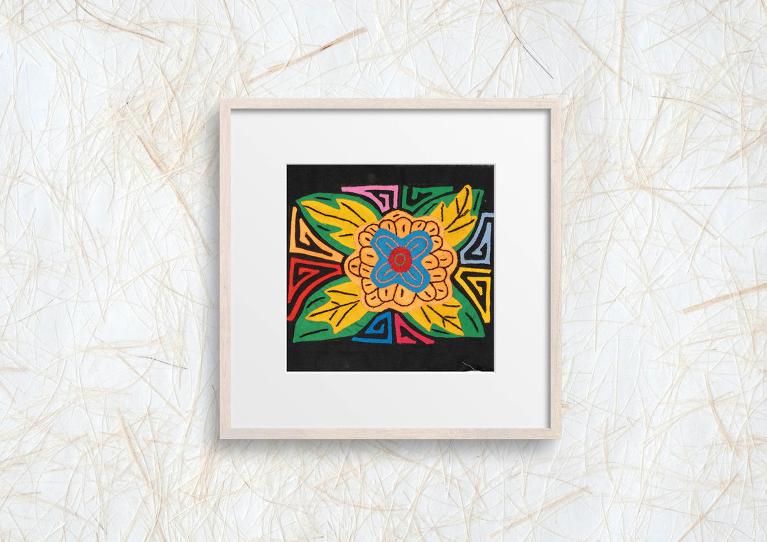 Multicolor Gorgeous Flower Molita