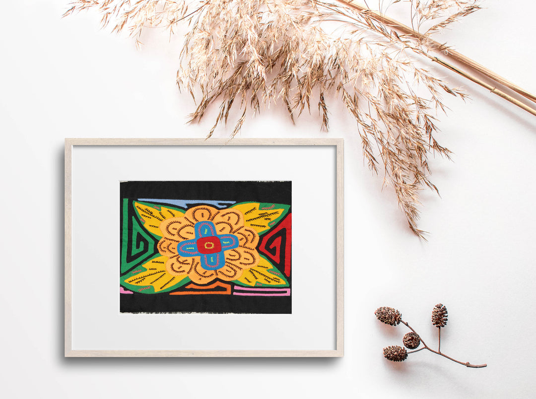 Gorgeous Multicolor Flower Molita