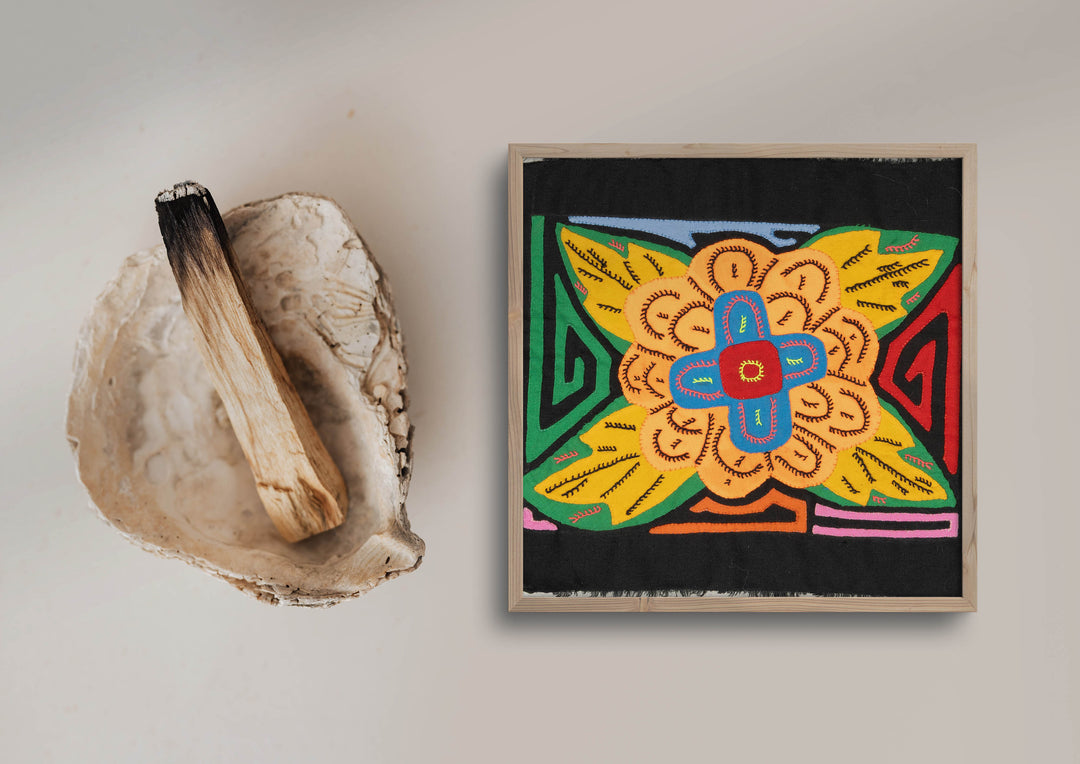 Gorgeous Multicolor Flower Molita