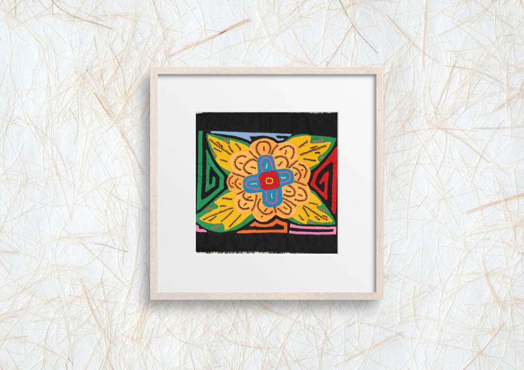 Gorgeous Multicolor Flower Molita