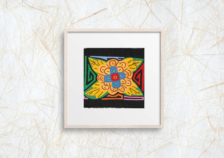 Gorgeous Multicolor Flower Molita