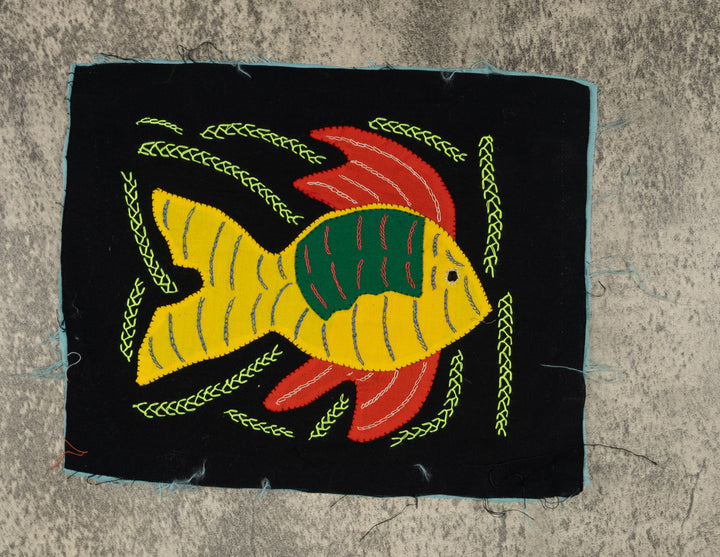 Multi-Color Ocean Fish Yellow And Red Molita