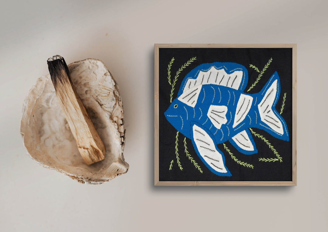 Blue And White Fantasy Fish Molita