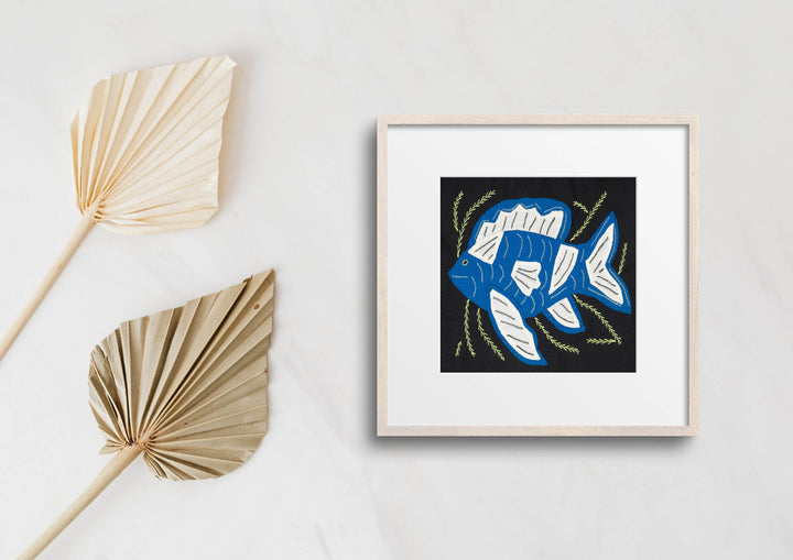 Blue And White Fantasy Fish Molita