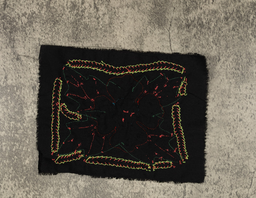 Multi-Color Floral Flower Red And Green Molita