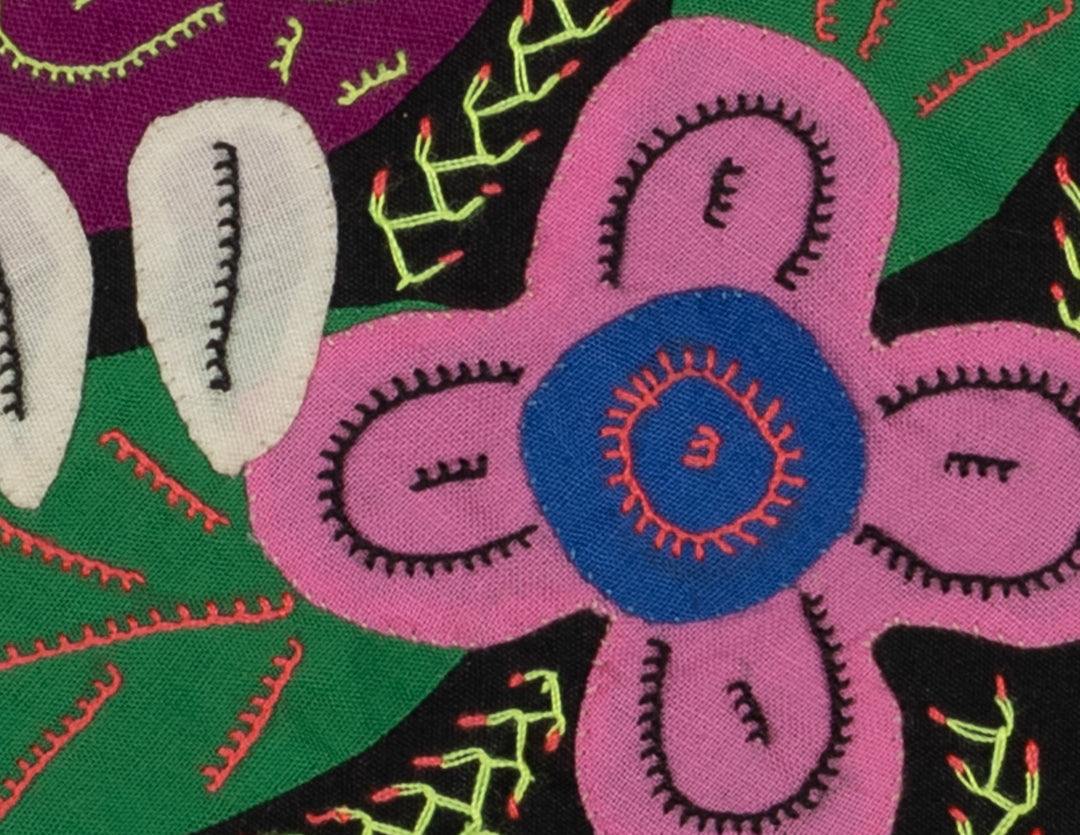 Multi-Color Humminbird Pink And Maroon Molita