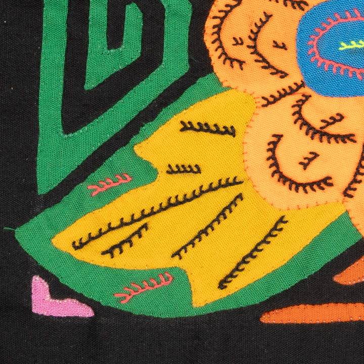 Gorgeous Multicolor Flower Molita