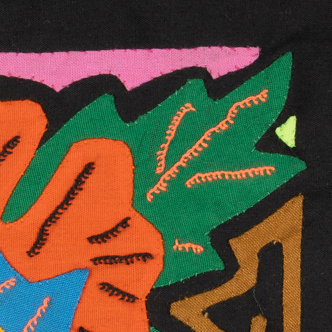 Gorgeous Multicolor Flower Molita