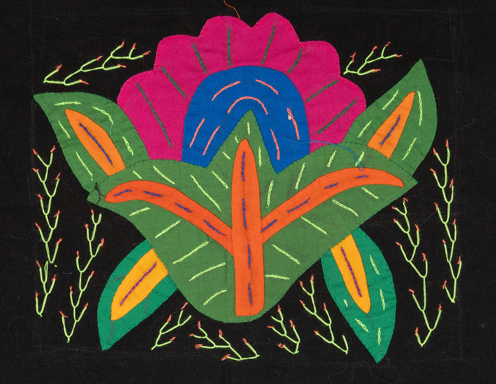 Strange Multicolor Flower Molita