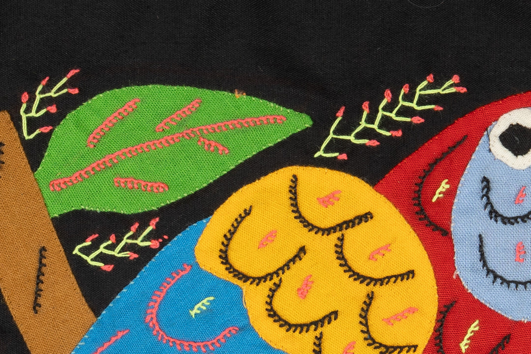 Multi-Color Parrot Bird Red And Blue Molita