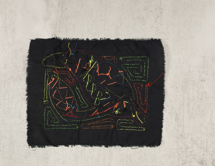 Multicolor Red And Blue Bird Molita