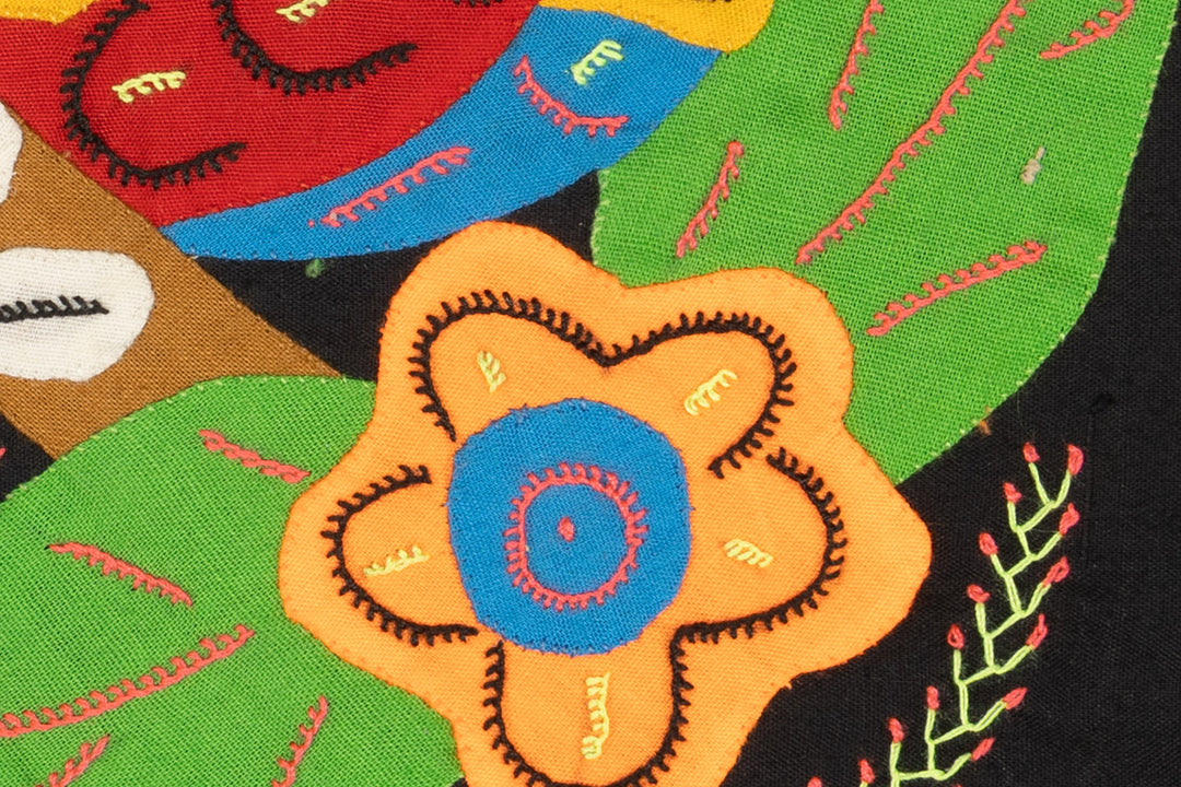 Multi-Color Parrot Bird Red And Blue Molita