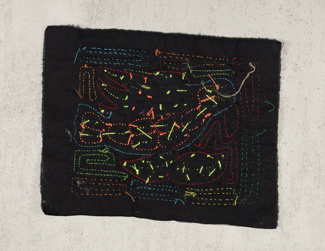 Multicolor Red And Blue Bird Molita