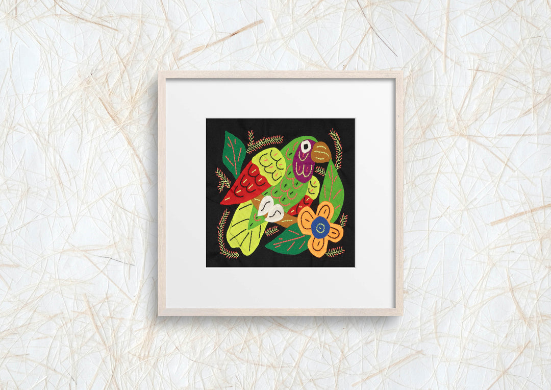 Multicolor Parrot Bird Red And Green Molita