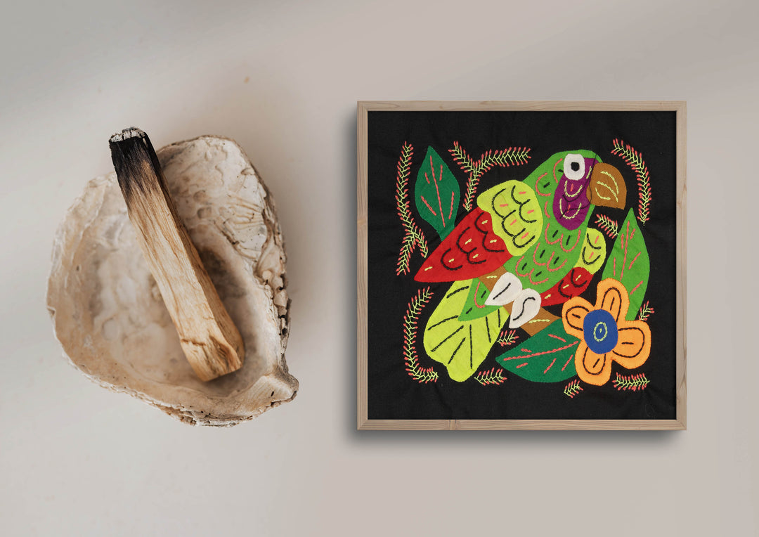 Multicolor Parrot Bird Red And Green Molita