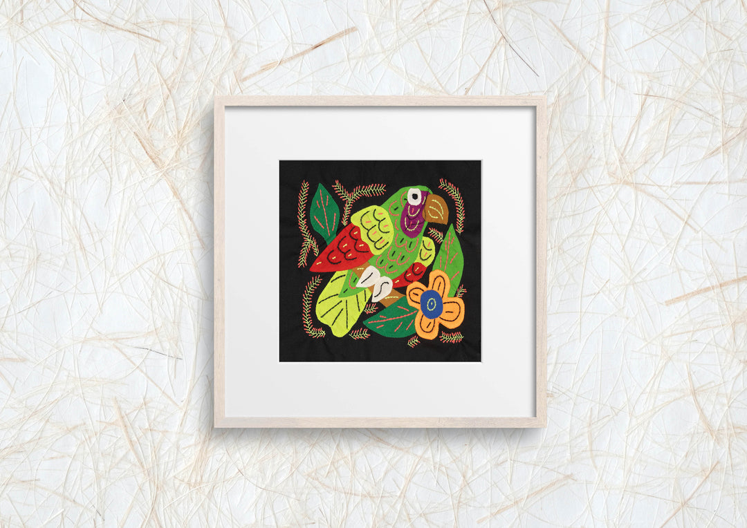 Multicolor Parrot Bird Red And Green Molita