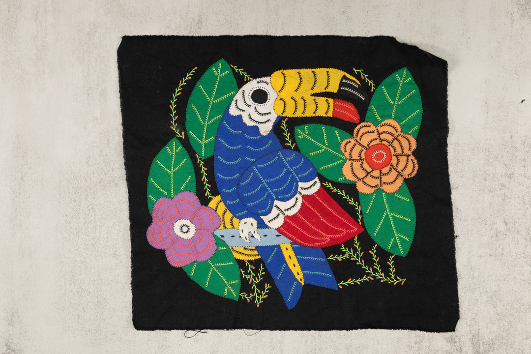 Multi-Color Parrot Toucan Blue And Red Molita